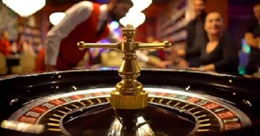Pengguna mengecek kendala pembayaran